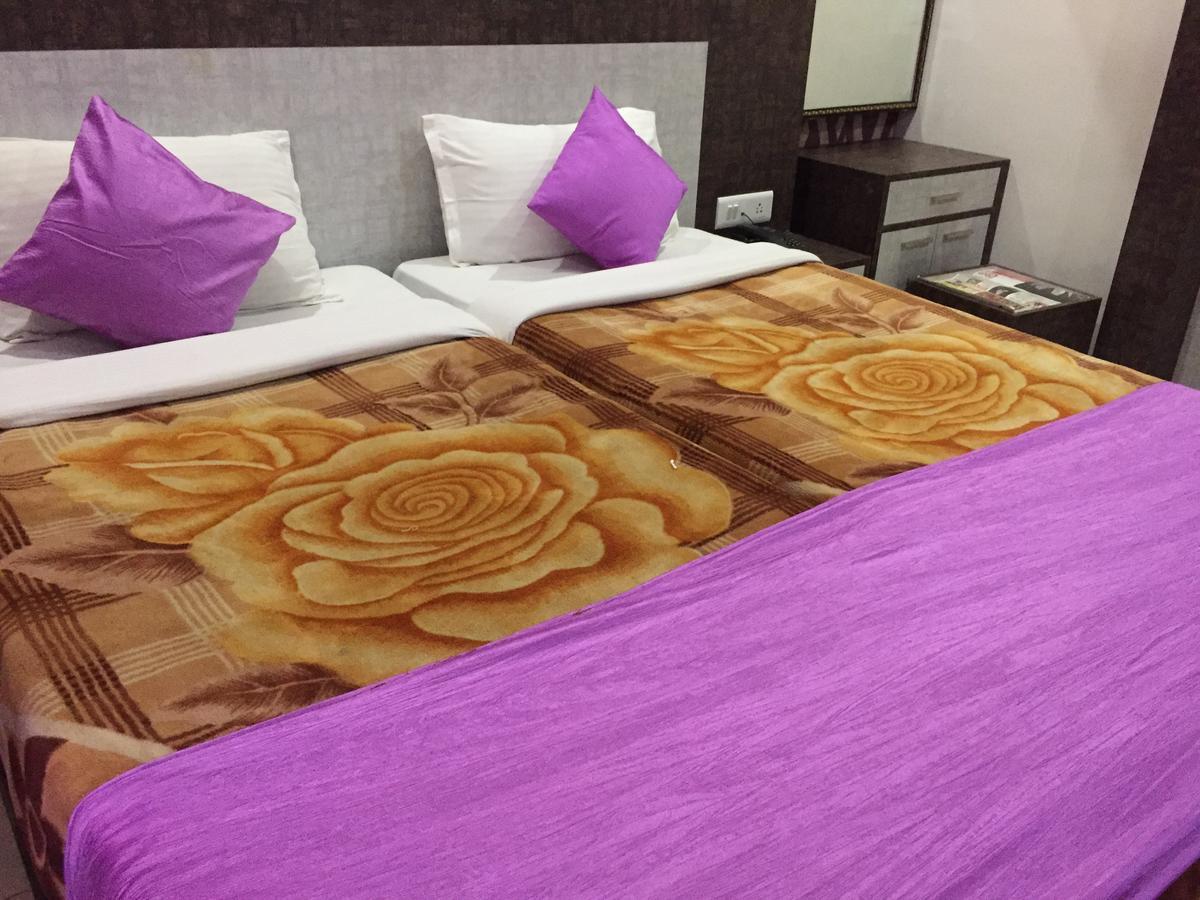 Hotel Lara India Varanasi Eksteriør billede