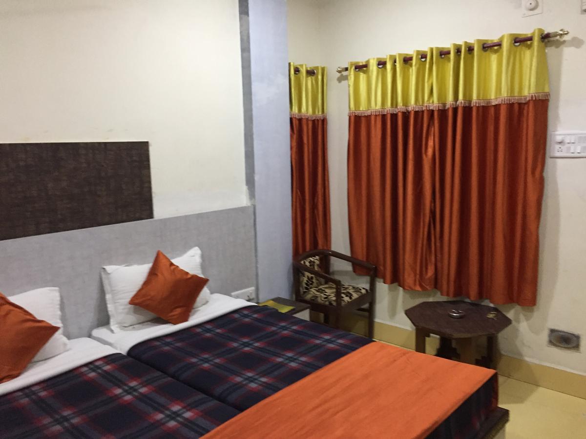 Hotel Lara India Varanasi Eksteriør billede